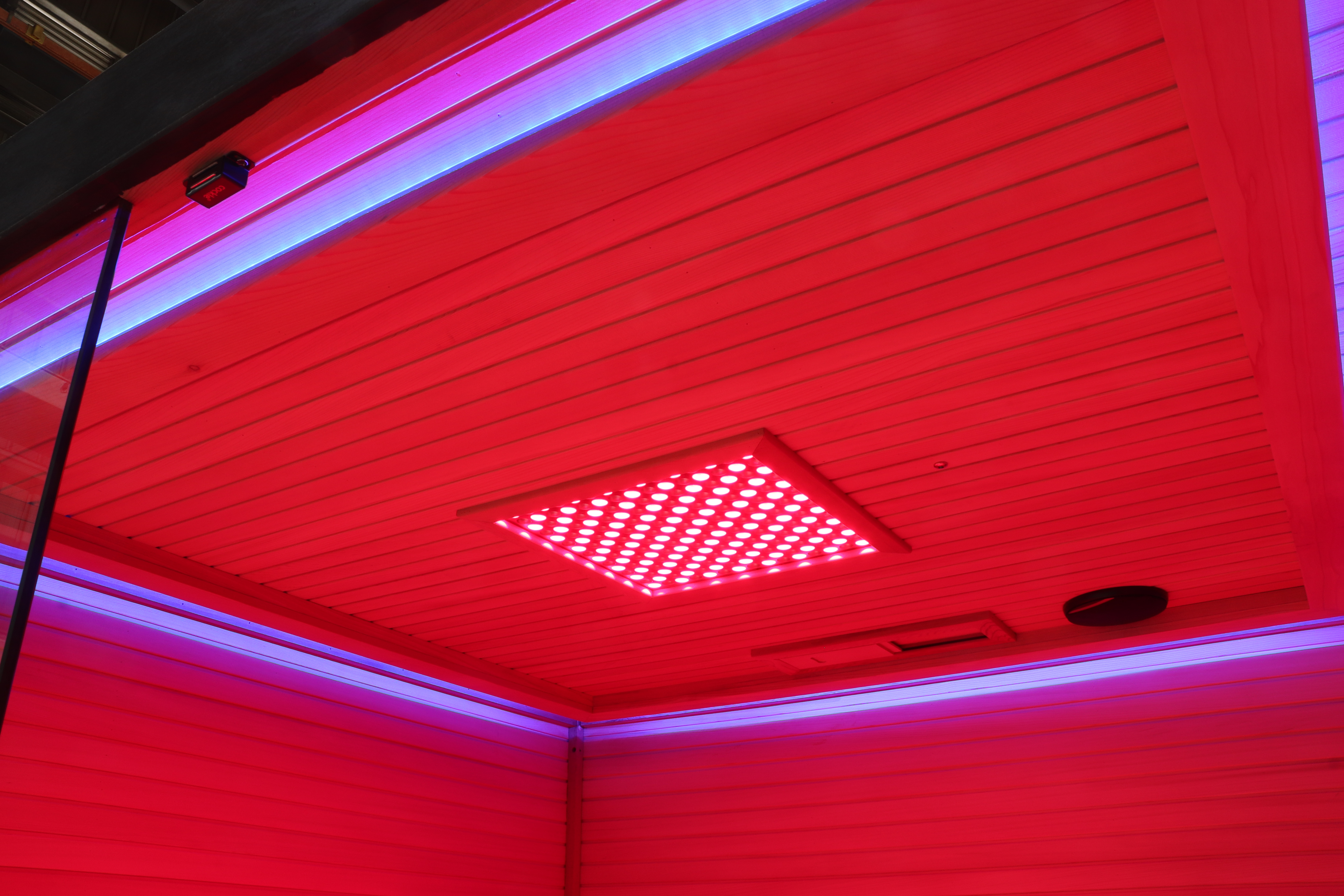 Far-Infrared Indoor Sauna — 150 × 90 × 190 cm view 2