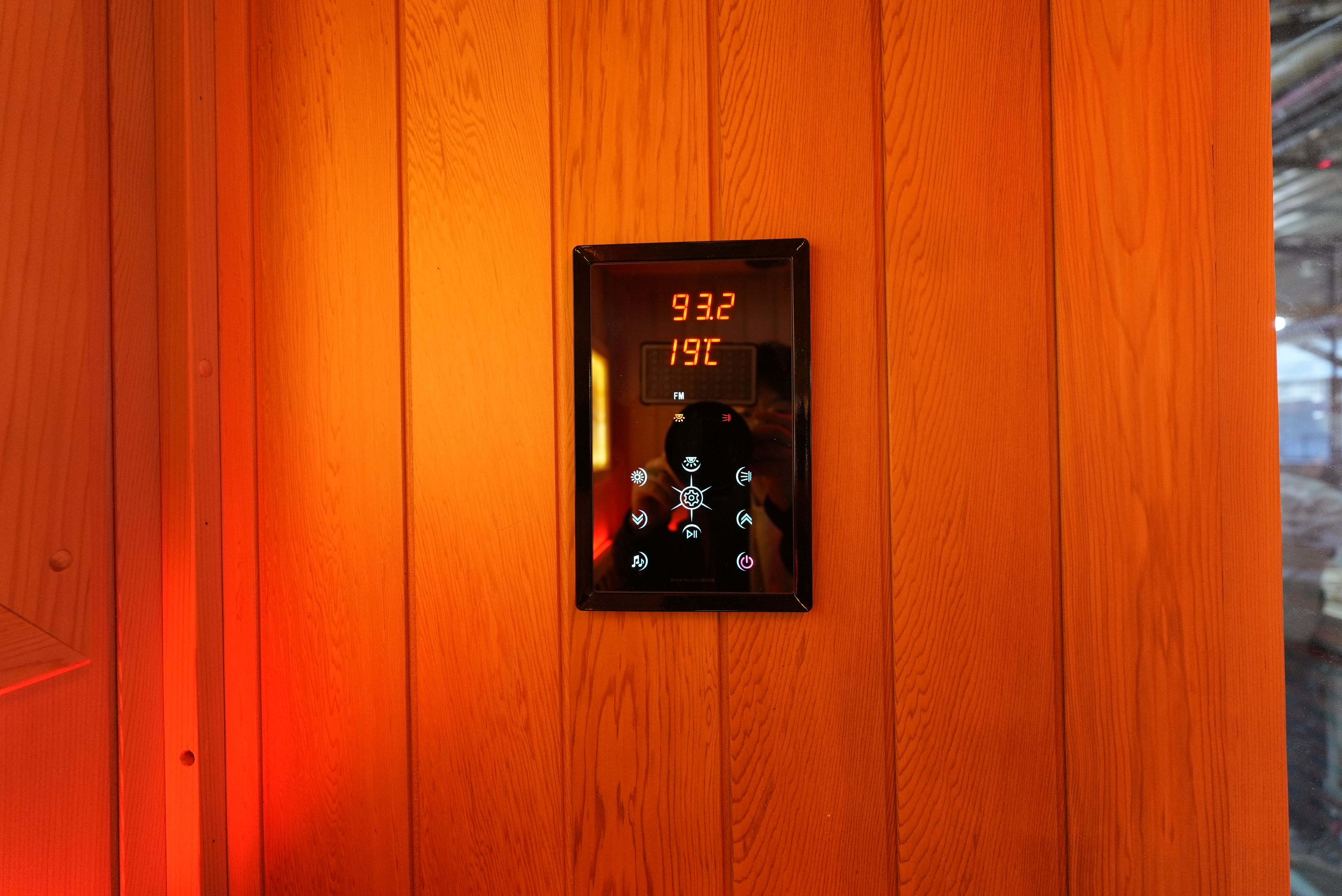 Far-Infrared Indoor Sauna — 180 × 120 × 190 cm view 4