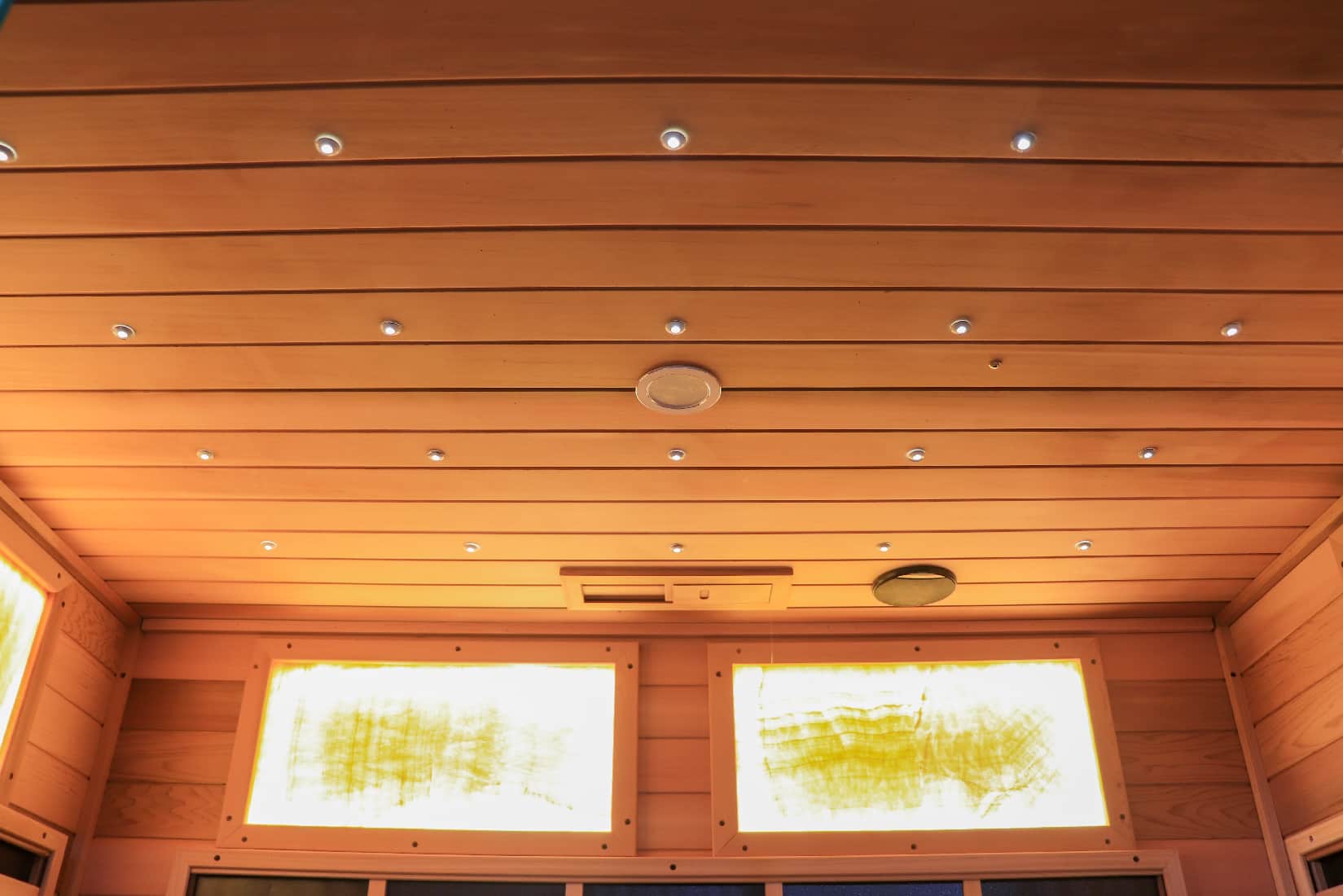 Far-Infrared Indoor Sauna — 180 × 120 × 190 cm view 2