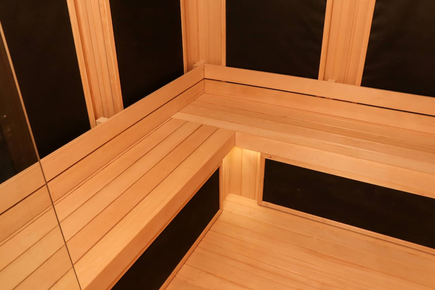 Far-Infrared Indoor Sauna — 180 × 150 × 190 cm view 2